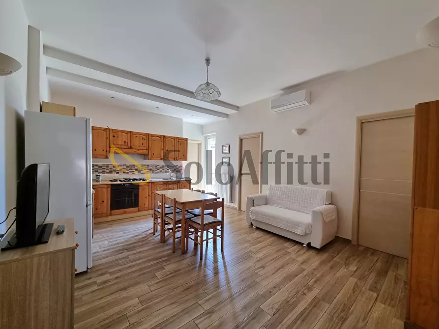 Immagine 1 di Trilocale in affitto  a Catanzaro