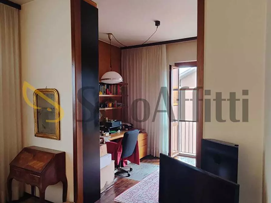 Immagine 20 di Quadrilocale in affitto  in Via Bruno Buozzi 3 a Pavia