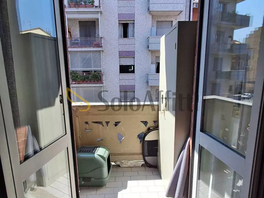 Immagine 10 di Trilocale in affitto  in Via Rondissone a Torino