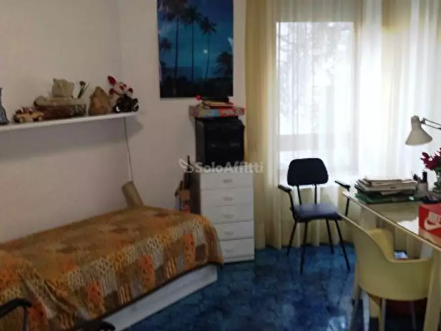 Immagine 6 di Stanza singola in affitto  in Via Ferrarecce a Caserta