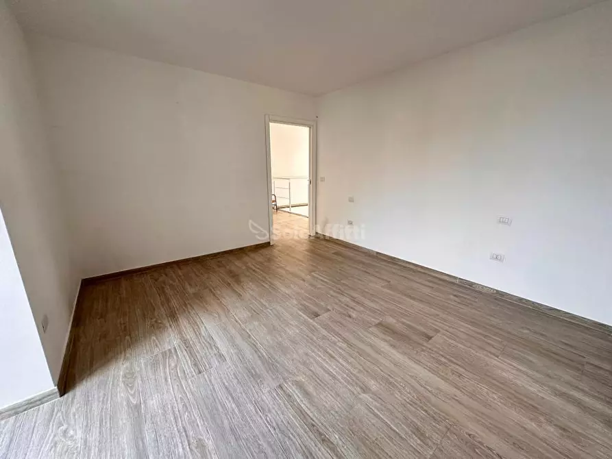 Immagine 43 di Trilocale in affitto  in Via delle Ferriere 20 a Caserta