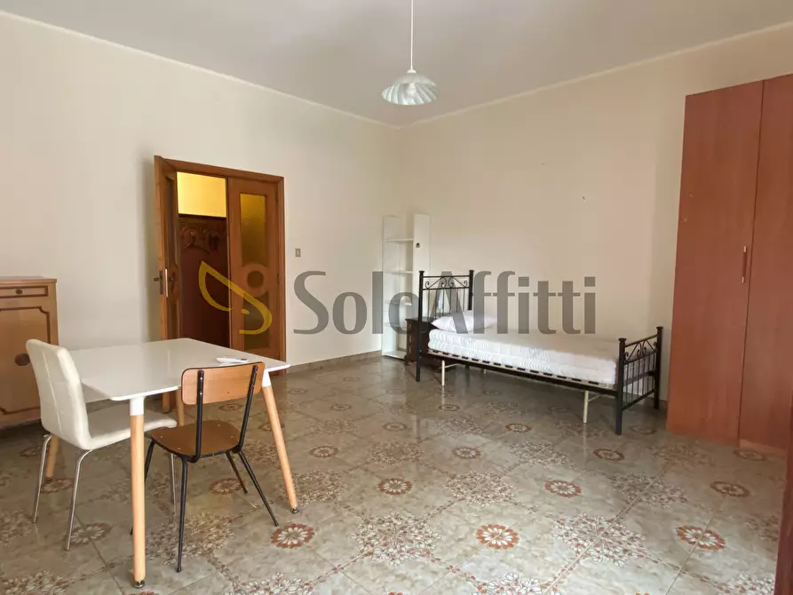 Immagine 16 di Stanza singola in affitto  a Catanzaro