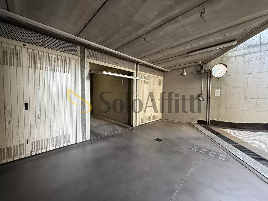 Immagine 7 di Garage in affitto  in Via Arbe 20 a Torino