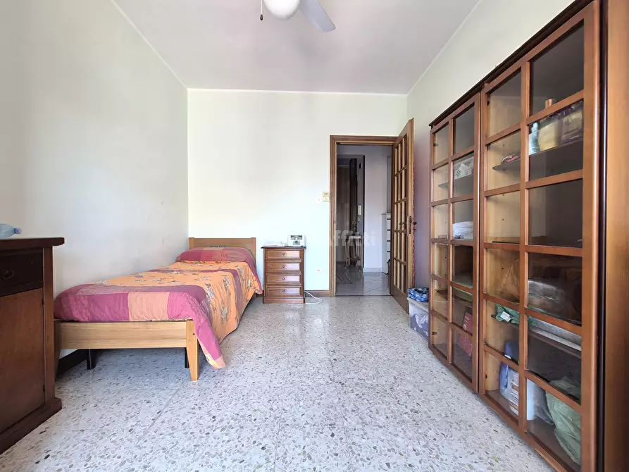 Immagine 9 di Stanza singola in affitto  a Catanzaro