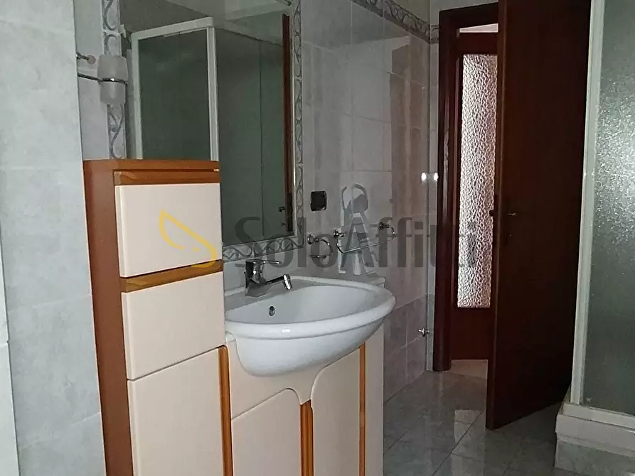 Immagine 11 di Bilocale in affitto  in Viale Renato Donatelli a Terni