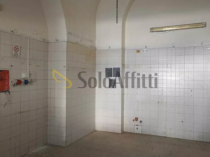 Immagine 6 di Pizzeria / Pub in affitto  a Catania