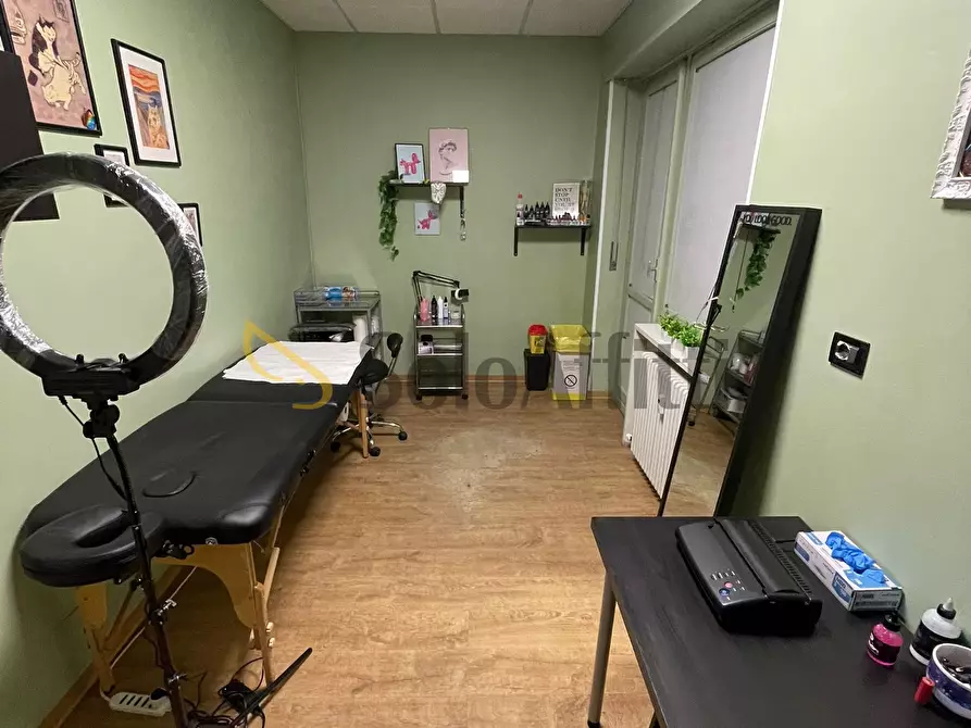 Immagine 7 di Locale commerciale in affitto  in Via Gradisca 7 a Rivoli