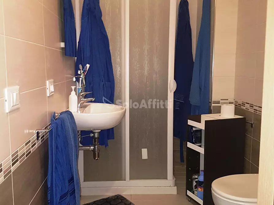 Immagine 9 di Stanza singola in affitto  a Catanzaro