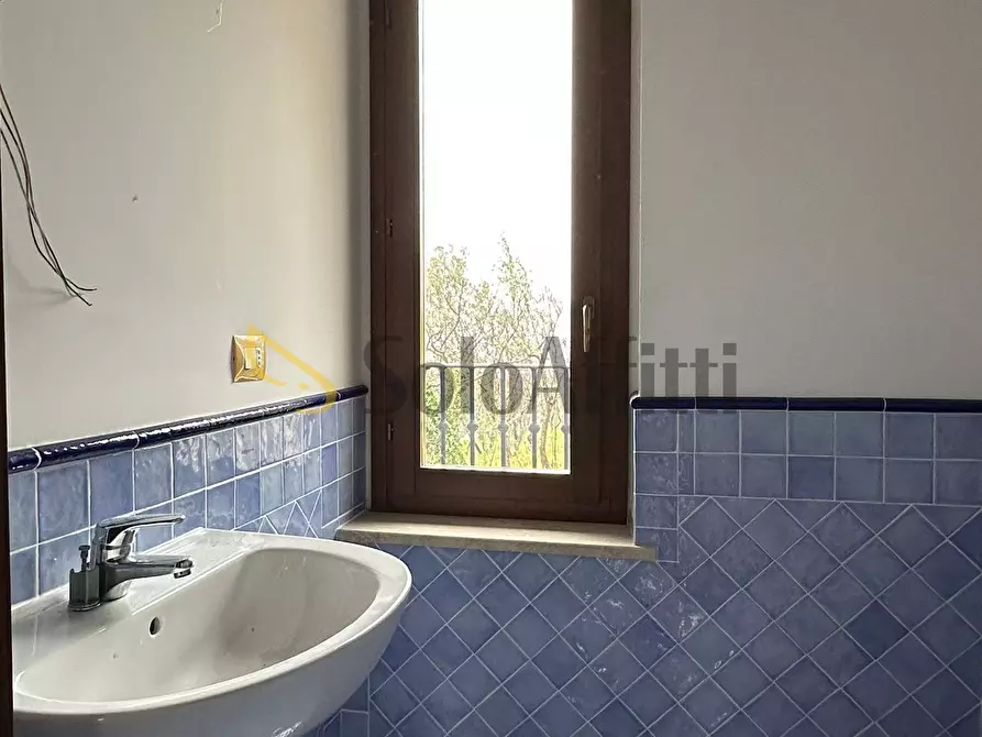 Immagine 29 di Trilocale in affitto  in Via Eugenio Tonelli 1 a Montefranco