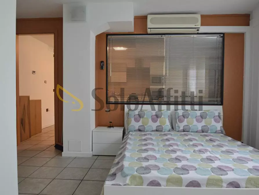 Immagine 9 di Bilocale in affitto  in Viale Monte Amiata 41 a Rozzano