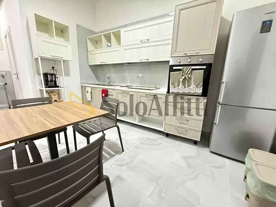 Immagine 4 di Trilocale in affitto  in Via Claudio 45 a Caserta