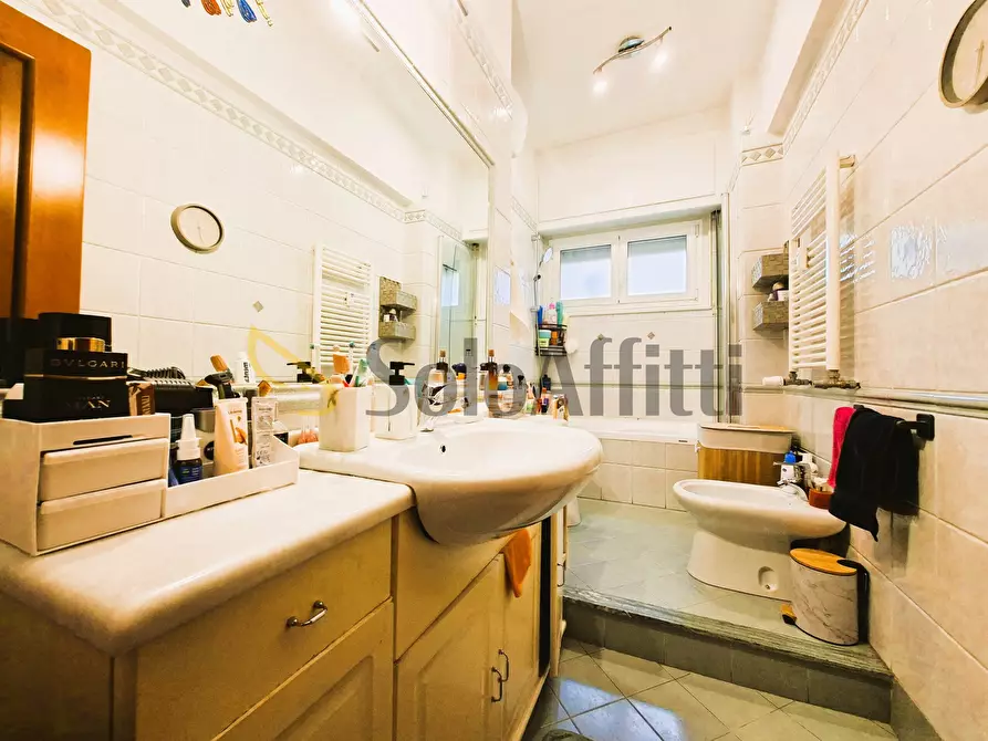 Immagine 12 di Bilocale in affitto  in Via Gerolamo Cardano 33 a Roma