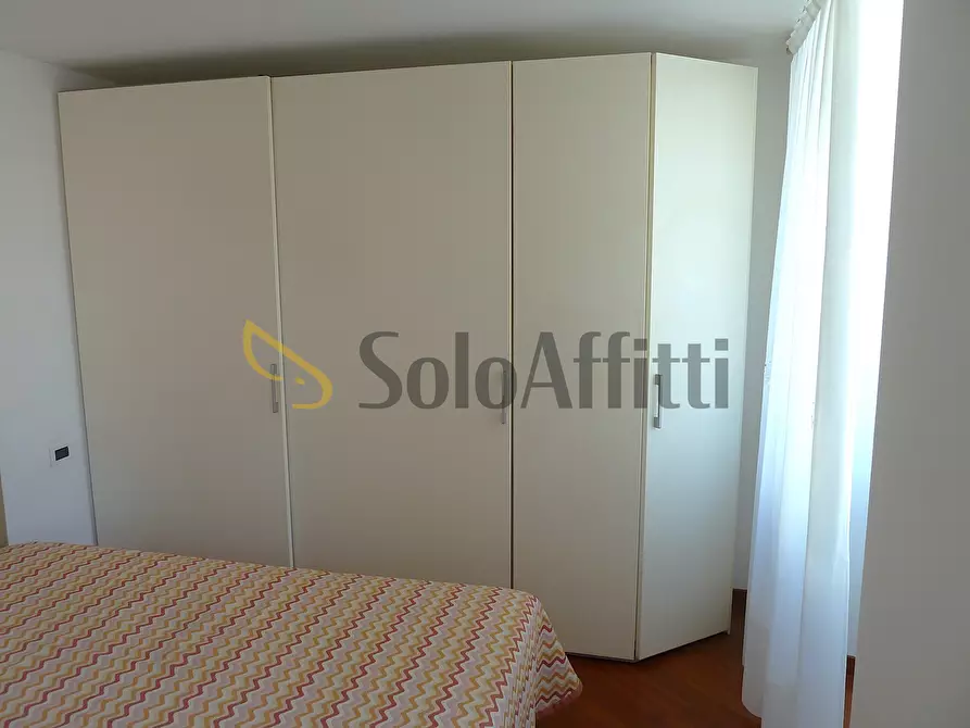 Immagine 11 di Quadrilocale in affitto  in Via Roma 63 a Ospedaletti