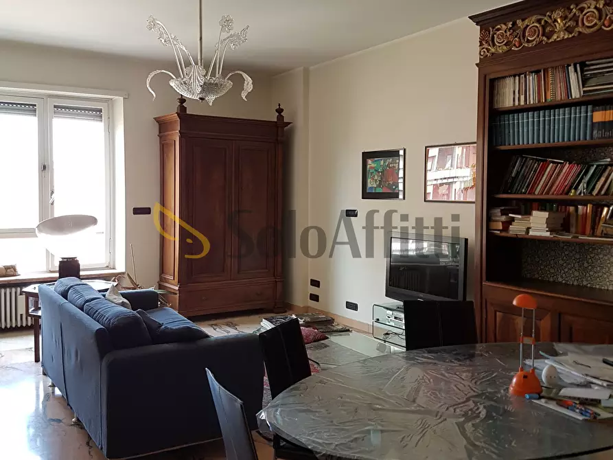 Immagine 3 di Pentalocale in affitto  in Via enrico Cialdini a Torino