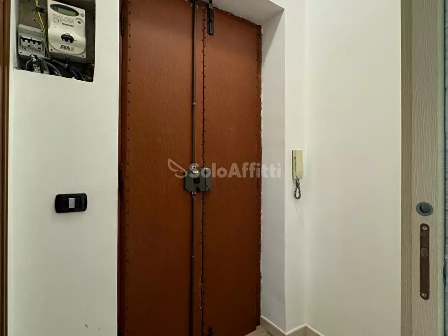 Immagine 16 di Bilocale in affitto  in Via Bari a Torino