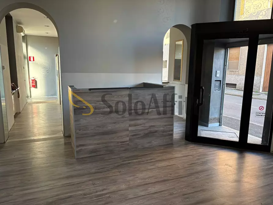 Immagine 2 di Locale commerciale in affitto  in Via dei Mille 11 a Busto Arsizio