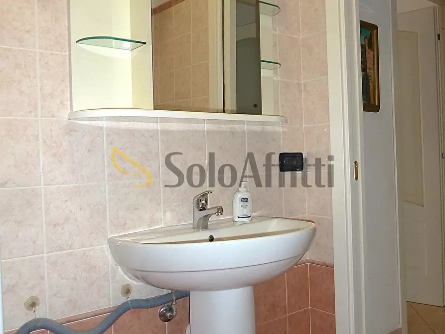 Immagine 15 di Bilocale in affitto  in Via XX Settembre 19 a San Remo