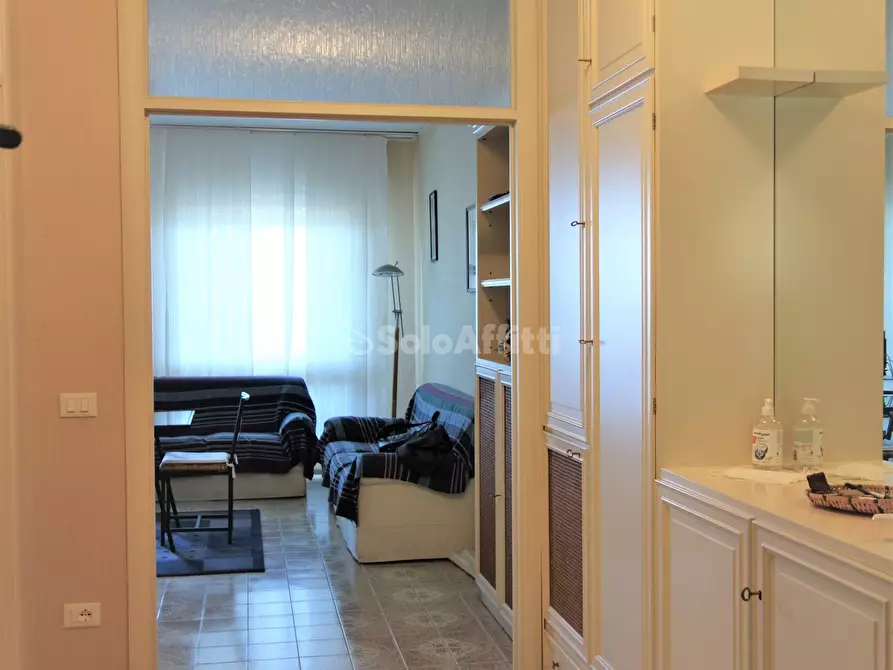 Immagine 2 di Trilocale in affitto  in Corso Guglielmo Marconi 374 a San Remo