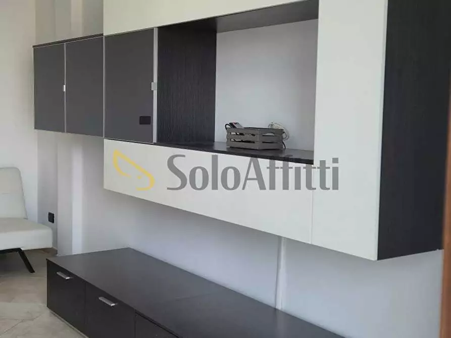 Immagine 3 di Bilocale in affitto  in Largo Bardonecchia 180 a Torino