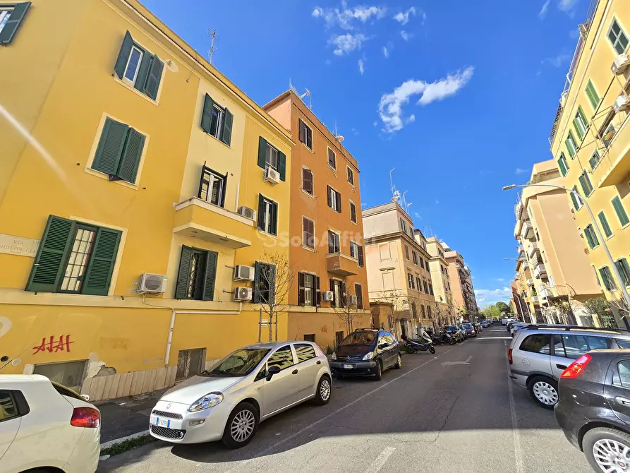 Immagine 19 di Monolocale in affitto  in Via Giuseppe Cei 38 a Roma