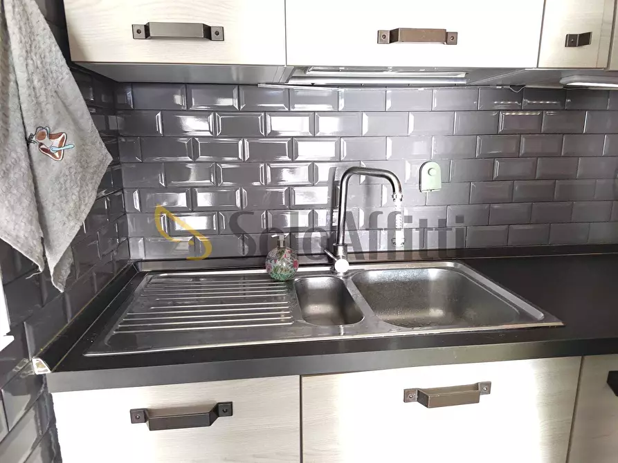 Immagine 9 di Trilocale in affitto  in Via Montefiore a Castelnuovo Di Porto