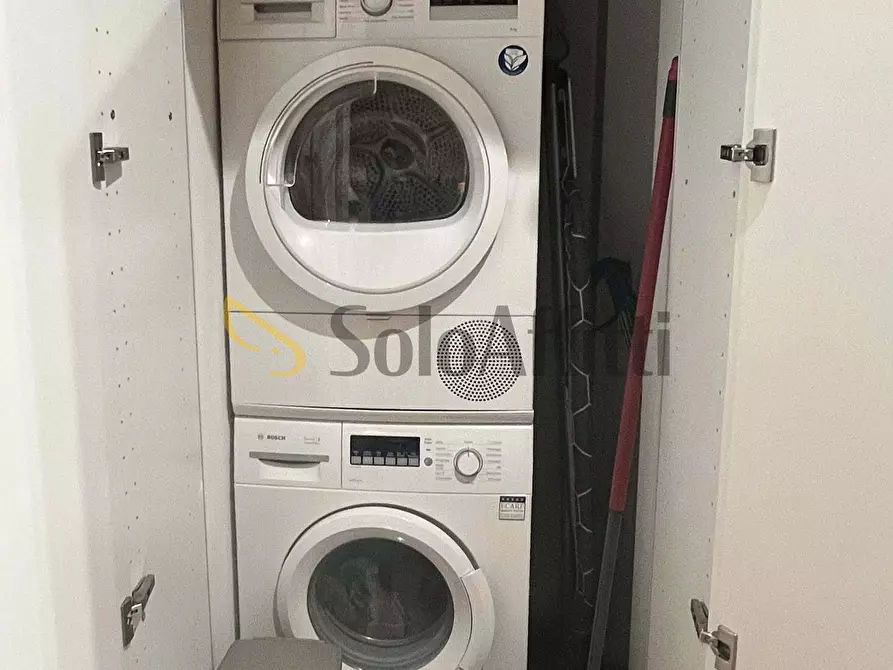 Immagine 7 di Bilocale in affitto  in Via Napo Torriani 25 a Como