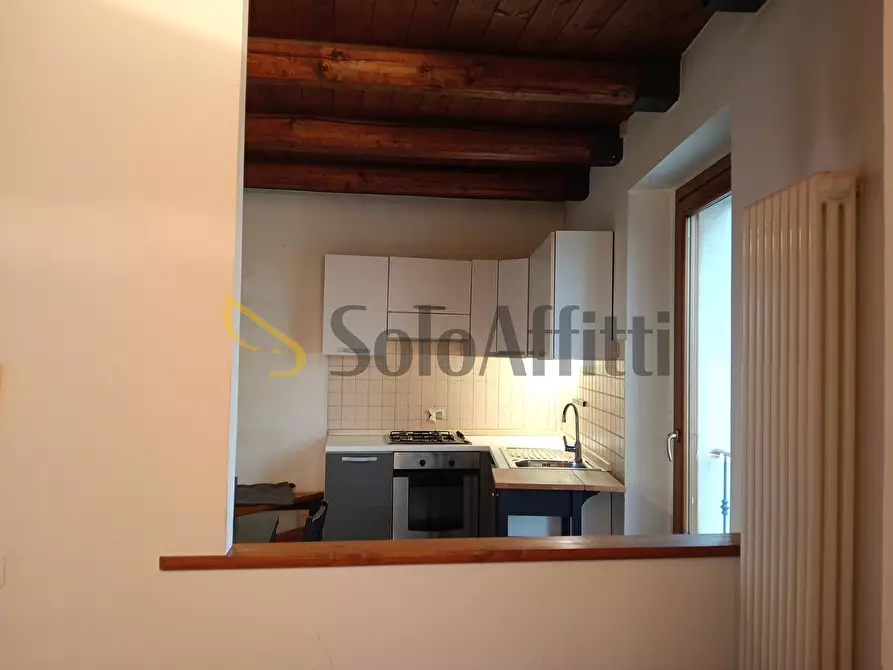 Immagine 4 di Bilocale in affitto  a Falconara Marittima