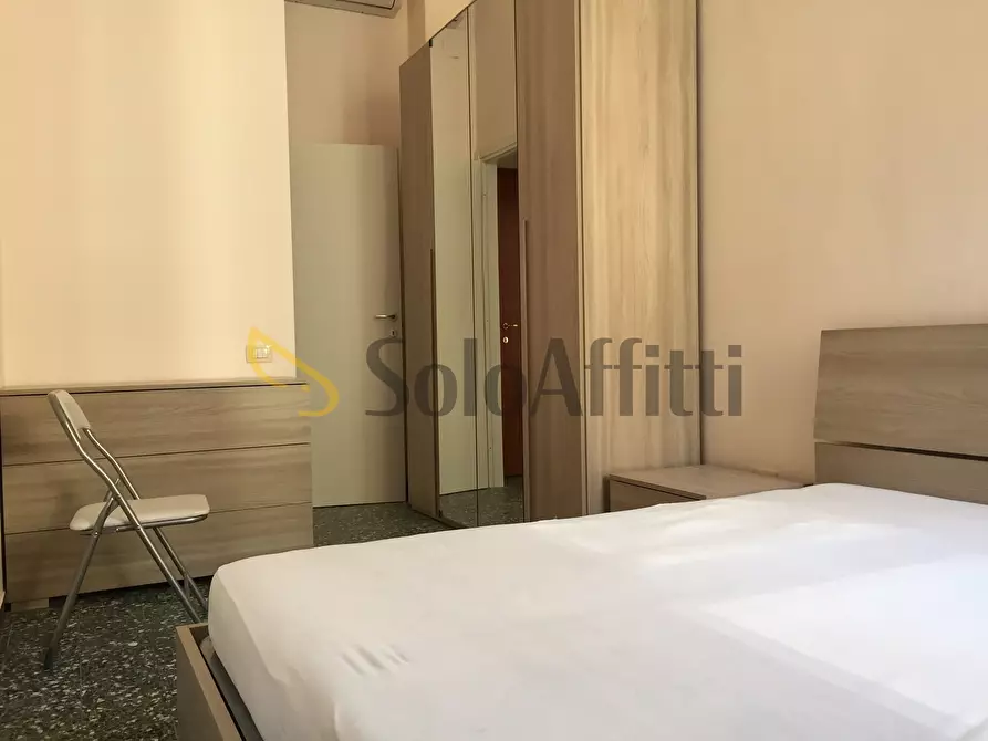 Immagine 2 di Stanza singola in affitto  a Cagliari