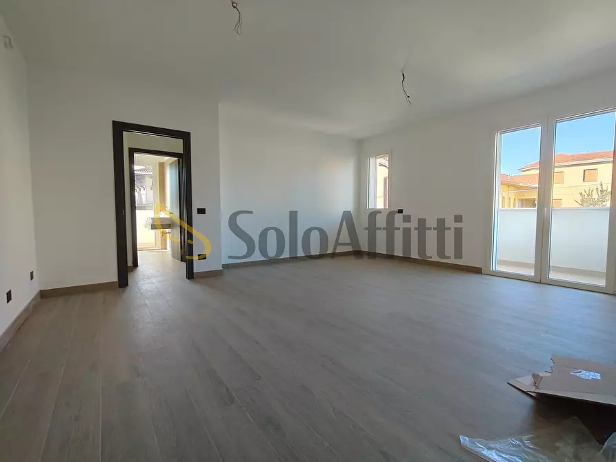 Immagine 1 di Trilocale in affitto  a Magnago