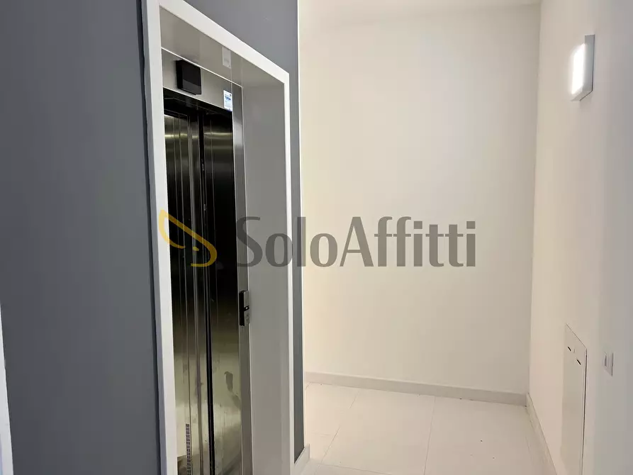 Immagine 34 di Bilocale in affitto  in Via Giuseppe Mazzini 41 a Alba Adriatica