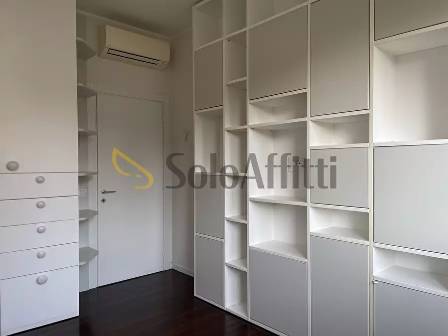 Immagine 17 di Trilocale in affitto  in via m.d'azeglio 25 a Busto Arsizio