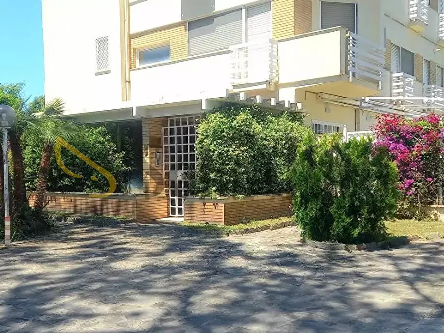 Immagine 3 di Bilocale in affitto  in Via l'Ardenza a Fiumicino