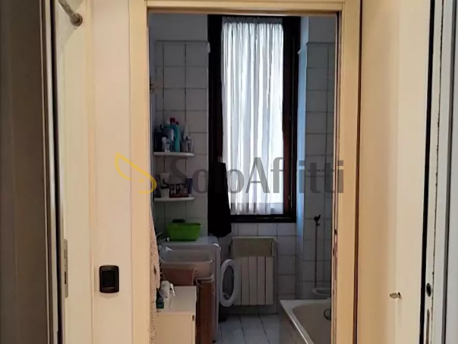 Immagine 2 di Bilocale in affitto  in Corso Milano 58 a Monza