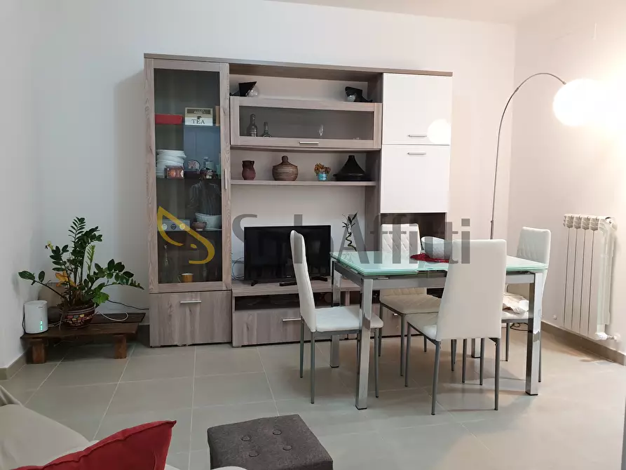 Immagine 3 di Trilocale in affitto  a Catanzaro