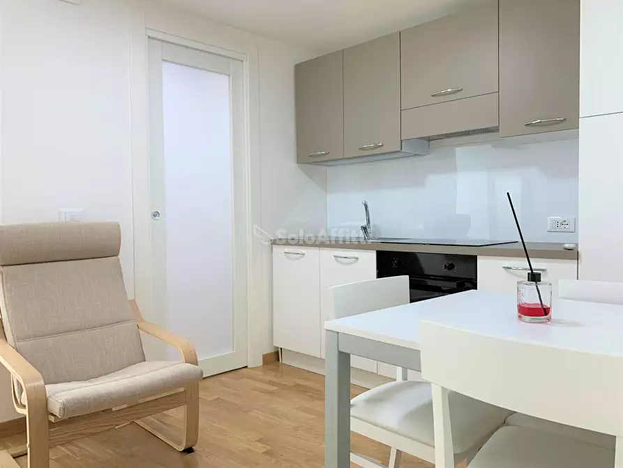 Immagine 2 di Bilocale in affitto  a Catanzaro