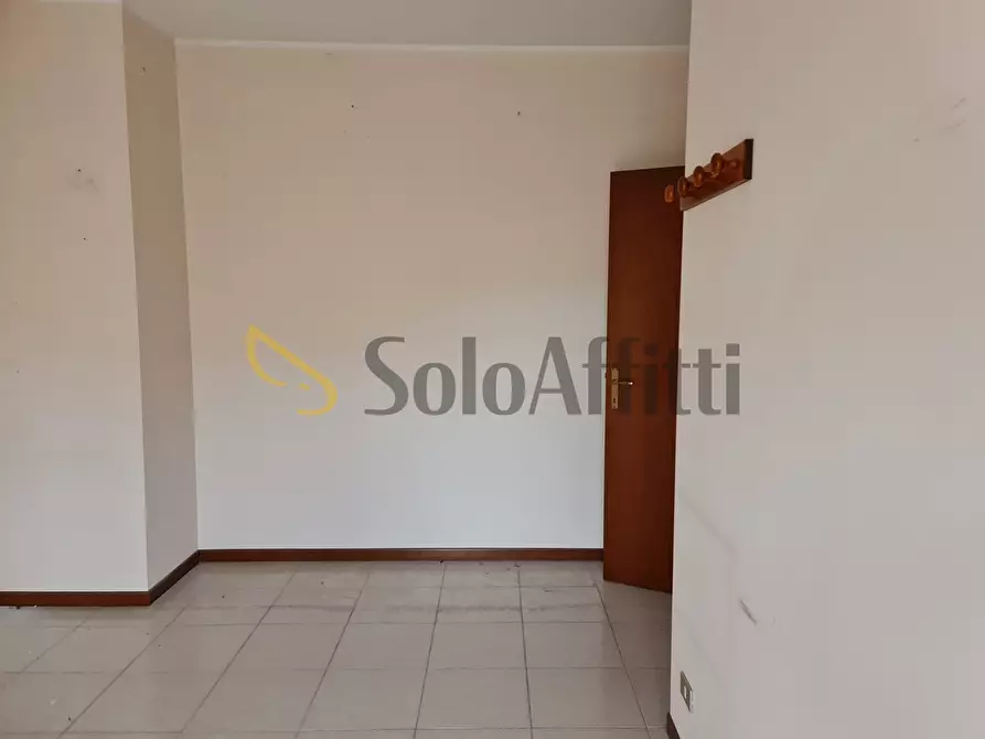Immagine 19 di Bilocale in affitto  in Via Zaffaroni 16 a Gerenzano
