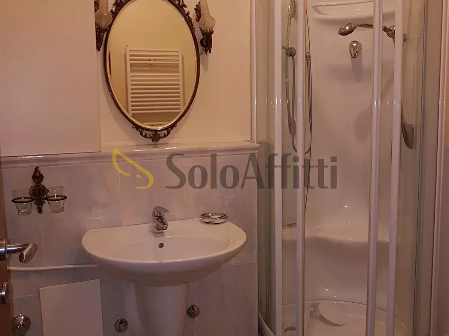 Immagine 14 di Bilocale in affitto  in Piazza Statuto a Torino