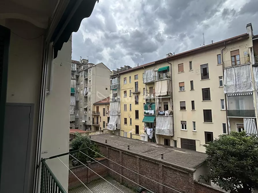 Immagine 8 di Bilocale in affitto  in Via Raffaele Cadorna 38 a Torino