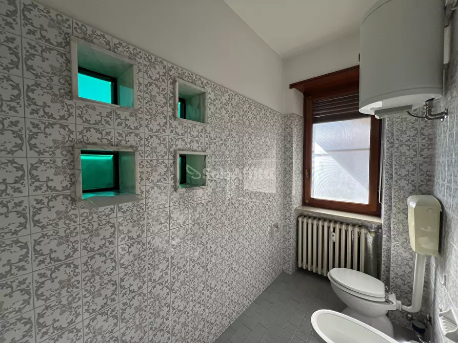 Immagine 53 di Quadrilocale in affitto  in Via Buratto 7 a Ciriè