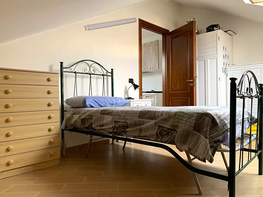 Immagine 6 di Mansarda in affitto  a Catanzaro