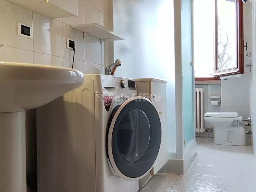 Immagine 15 di Stanza singola in affitto  in Via Monte Nero a Cinisello Balsamo