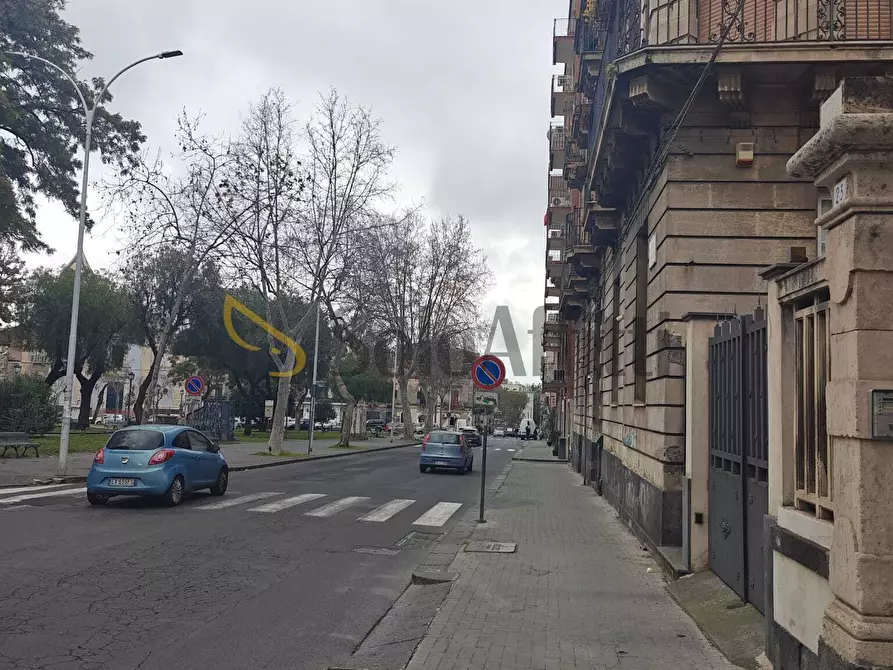 Immagine 18 di Trilocale in affitto  a Catania