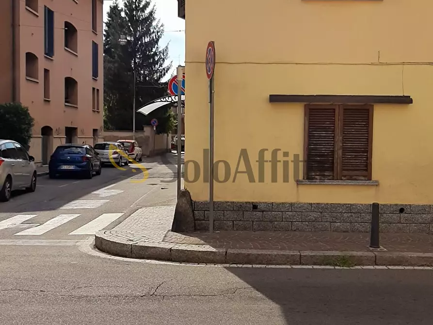Immagine 4 di Monolocale in affitto  in Via Portichetto a Desio