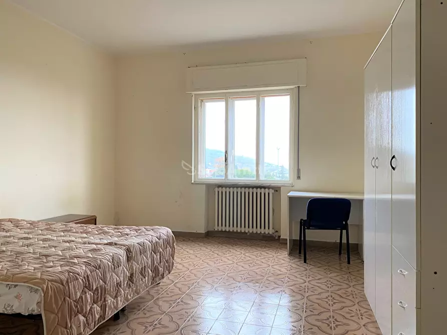 Immagine 11 di Stanza singola in affitto  a Catanzaro