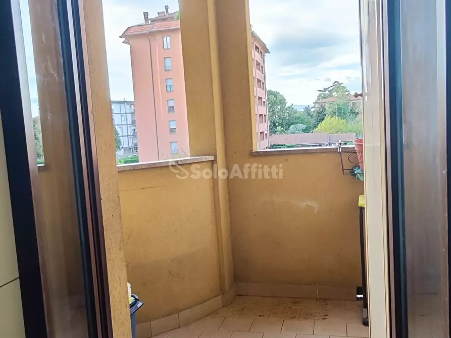 Immagine 12 di Bilocale in affitto  in MONTANARI 19 a Monza