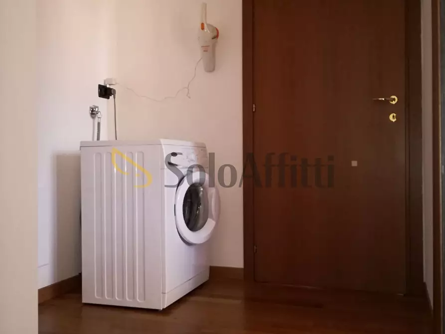 Immagine 15 di Bilocale in affitto  in Via Gran Sasso 22 a Cinisello Balsamo