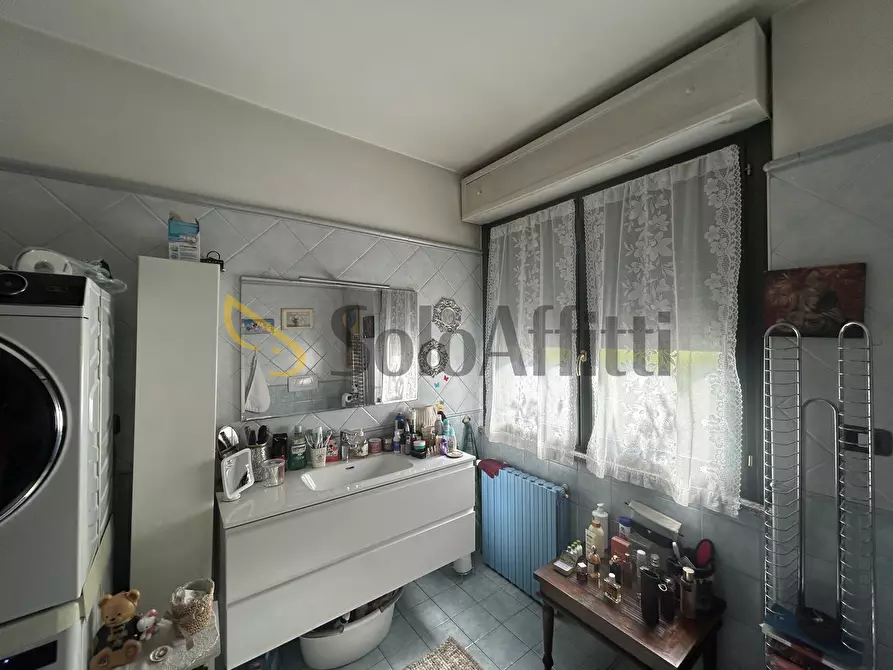 Immagine 11 di Quadrilocale in affitto  in Via Cerano 1 a Torino