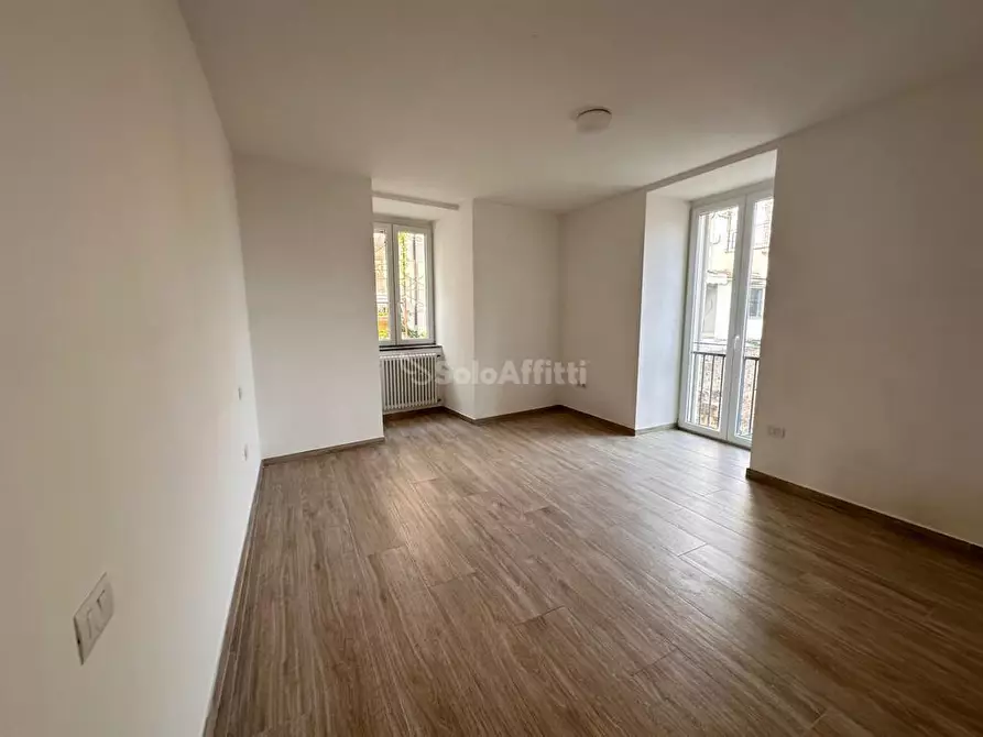 Immagine 40 di Trilocale in affitto  in Via delle Ferriere 20 a Caserta