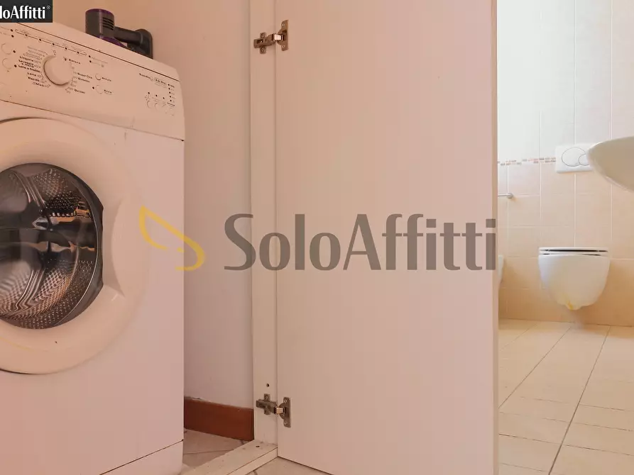 Immagine 9 di Bilocale in affitto  in Via Giovanni Boccaccio 52 a Seregno