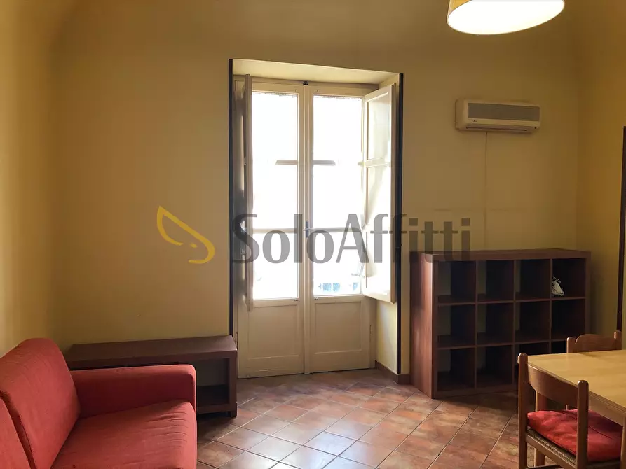 Immagine 17 di Bilocale in affitto  a Catania